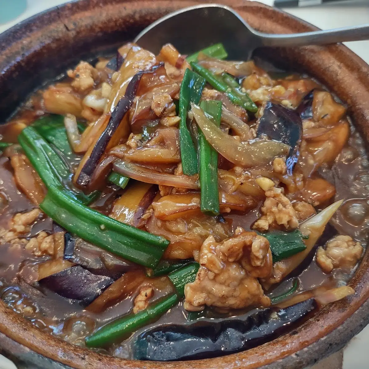 minced pork eggplant in clay pot 肉沫茄子煲